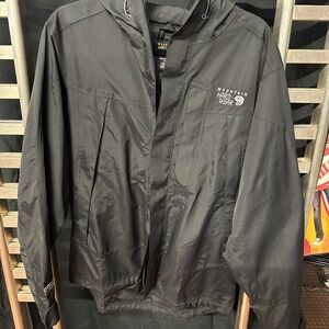 Mountain Hardwear Men's Dark Raincoat Size S